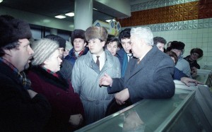 Борис Немцов и Борис Ельцин в Нижегородской области (1992)