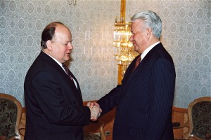 Президент РФ Б.Н. Ельцин и председатель Верховного Совета Республики Беларусь С.С. Шушкевич