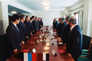 Президент РФ Б.Н. Ельцин и президент Грузии Э.А. Шеварнадзе