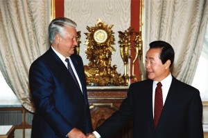 Официальный визит в РФ президента Республики Корея Ким Ен Сама с супругой