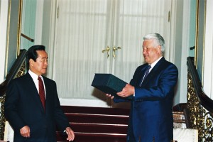 Официальный визит в РФ президента Республики Корея Ким Ен Сама с супругой