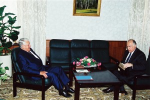 Встреча президента РФ Б.Н. Ельцина с председателем Правительства РФ В.С. Черномырдиным