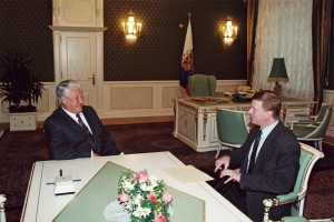 Встреча президента РФ Б.Н. Ельцина с первым заместителем председателя Правительства РФ по вопросам экономической и финансовой политики, руководителем Федеральной комиссии по ценным бумагам и фондовому рынку А.Б. Чубайсом