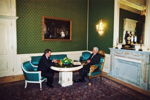 Встреча президента РФ Б.Н. Ельцина с председателем Совета Федерального Собрания РФ В.Ф. Шумейко