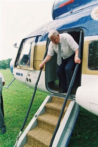 Посещение президента РФ Б.Н. Ельцина Московской области Истринский и Дмитровский районы