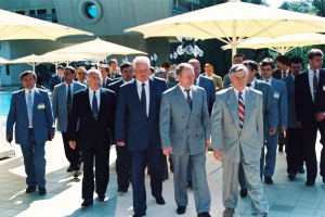 Визит в РФ президента Украины Л.Д.Кучмы (гостиница "Radisson-Лазурная"). Подписание российско-украинского соглашения по Черноморскому флоту