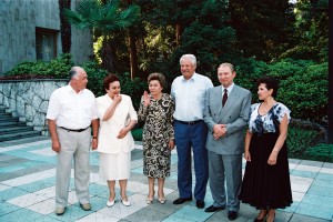 Визит в РФ президента Украины Л.Д.Кучмы (гостиница "Radisson-Лазурная"). Подписание российско-украинского соглашения по Черноморскому флоту