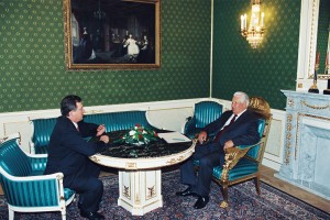 Встреча президента РФ Б.Н. Ельцина с председателем Совета Федерального Собрания РФ В.Ф. Шумейко