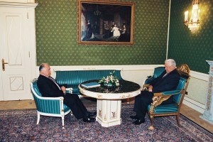 Встреча президента РФ Б.Н. Ельцина с председателем Правительства РФ В.С. Черномырдиным