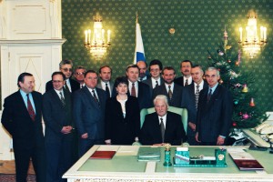 Президент РФ Б.Н. Ельцин и Администрация президента РФ