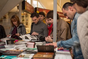 Фестиваль «Книжный рынок» на Даниловском рынке в Москве