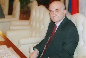 Евгений Ясин, министр экономики Российской Федерации (1994 г.)