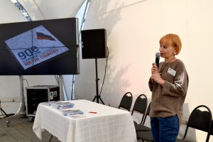 Заместитель исполнительного директора Президентского центра Б.Н. Ельцина Людмила Телень на фестивале "Остров 90-х" в парке Музеон