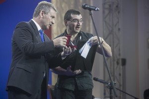 Григорий Ивлиев и Алехандро Ариэль Гонсалес на церемонии награждения лауреатов переводческой премии «Читай Россию»