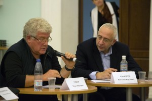 Марк Урнов и Николай Сванидзе на круглом столе, посвященном 25-летию партии «Демократическая Россия»