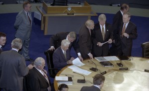 Пребывание президента РФ Бориса Ельцина на встрече глав государств и правительств стран «восьмерки». Перед началом заседания глав государств и правительств стран «восьмерки»