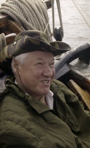 Президент РФ Борис Ельцин на отдыхе. Во время прогулки на корабле «Святитель Николай»
