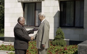 Встреча президента РФ Бориса Ельцина с премьер-министром РФ В.С. Черномырдиным