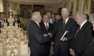 Поездка президента РФ Бориса Ельцина в Орловскую область. Во время посещения Орловского Государственного университета