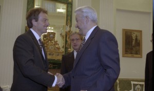 Визит в РФ премьер-министра Великобритании Тони Блэра. Во время встречи «один на один»