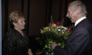 Посещение супругой президента РФ Наиной Ельциной МХАТа им. А.П. Чехова в связи со 99-летием театра и 70-летием его режиссера О.Н. Ефремова