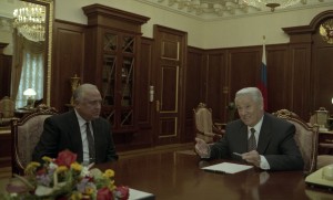 Президент РФ Борис Ельцин во время встречи с председателем Правительства РФ В.С. Черномырдиным