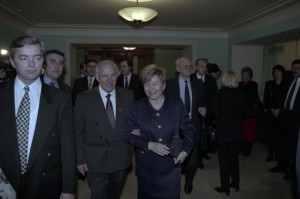 Супруга президента РФ Наина Ельцина на 70-летии М. Ульянова в театре им. Вахтангова