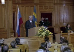 Государственный визит президента РФ Бориса Ельцина в Королевство Швеция. Выступление президента РФ Бориса Ельцина в зале заседаний бывшей Второй палаты Парламента