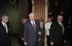 Государственный визит президента РФ Бориса Ельцина в Королевство Швеция. Завтрак от имени Правительства Швеции в Зимнем саду