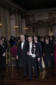 Государственный визит президента РФ Бориса Ельцина в Королевство Швеция. Официальный обед в честь президента РФ Бориса Ельцина и супруги президента РФ Наины Ельциной от имени Их Величеств Короля Карла XVI Густава и Королевы Сильвии