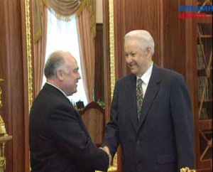 Рабочая встреча президента РФ Бориса Ельцина с председателем Правительства РФ В.С. Черномырдиным