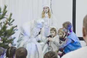 Инклюзивная игровая мастерская. Спектакль «Муфта, Моховая Борода и Полботинка»