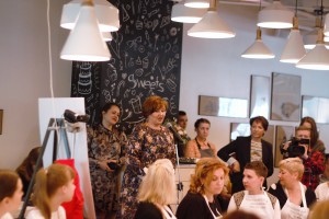 На кулинарном мастер-классе с Наиной Ельциной