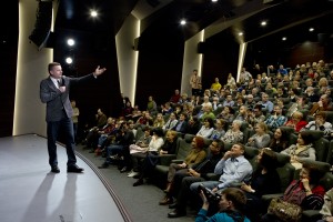 Леонид Парфёнов представляет свою новую работу – документальный фильм из цикла «Русские евреи». Кино-конференц-зал Ельцин Центра