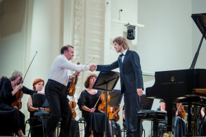 Репетиция с Уральским Филармоническим оркестром конкурсанта Тимофея Доли