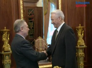 Рабочая встреча президента РФ Бориса Ельцина с председателем Конституционного Суда РФ М.В. Баглаем
