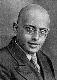 Семен Петрович Шубин. Табличка «Последнего адреса» установлена в Екатеринбурге на фасаде дома № 19 по улице Шейнкмана