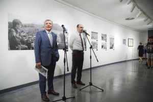 Открытие фотовыставки «Август 91-го. Люди на площади». Александр Дроздов, Дмитрий Пушмин