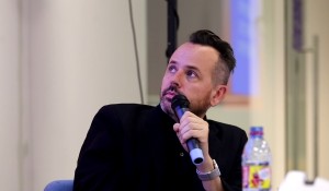 Лекция Бенджамина Браттона. «Новая норма: машинный интеллект в масштабах города»