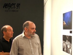 Борис Минаев. Выставка «Август-91. Люди на площади»