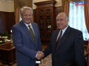 Рабочая встреча президента РФ Б.Н. Ельцина с председателем Правительства РФ В.С. Черномырдиным