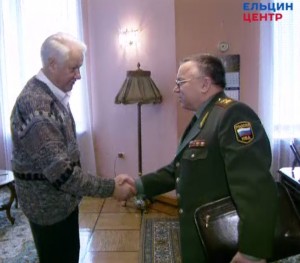 Рабочая встреча президента РФ Б.Н. Ельцина с министром внутренних дел А.С. Куликовым