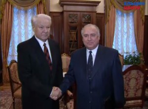 Рабочая встреча президента РФ Б.Н. Ельцина с председателем Правительства РФ В.С. Черномырдиным