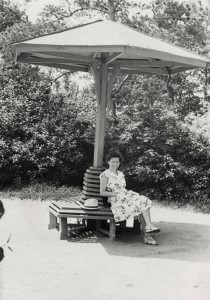 Наина Иосифовна Ельцина. Фотографии из личного архива (archive082)