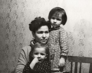 Наина Иосифовна Ельцина. Фотографии из личного архива (archive166)