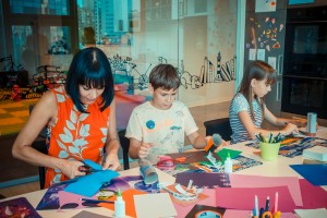 Мастер-класс по изготовлению маракасов в Детском кафе