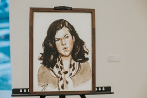 Открытие выставки Алены Дергилевой