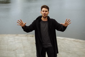 Уличный спектакль-променад «Мой Екб»