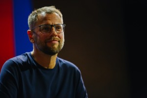 Остров 90-х 2017. Кино-конференц зал. Серебряный дождь. Александр Винокуров