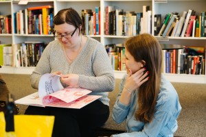 День открытых людей. Инклюзивные чтения «Истории, рассказанные на ушко»